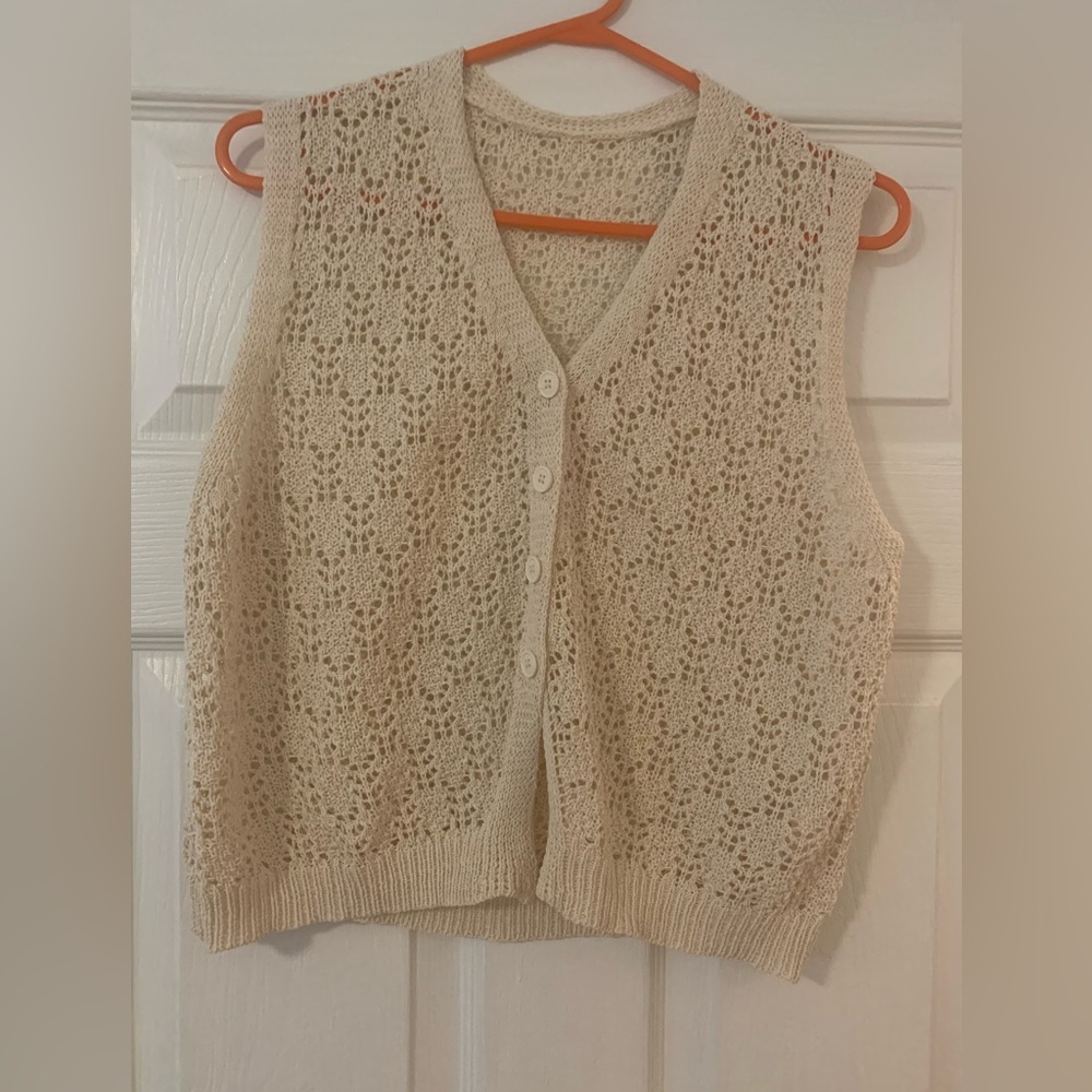 Cream Knit Women's button-up Vest